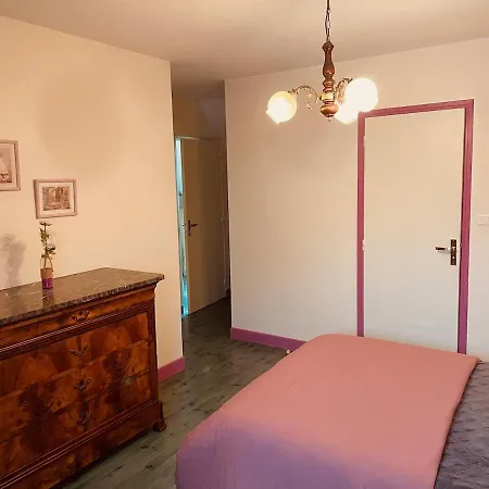 Holiday home Grange Authentique En Quercy *